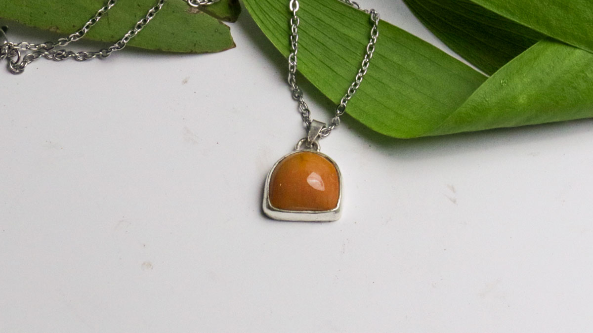 Mookaite Jasper Arch Cabochon Pendant – Kennedy Ranges, Western Australia