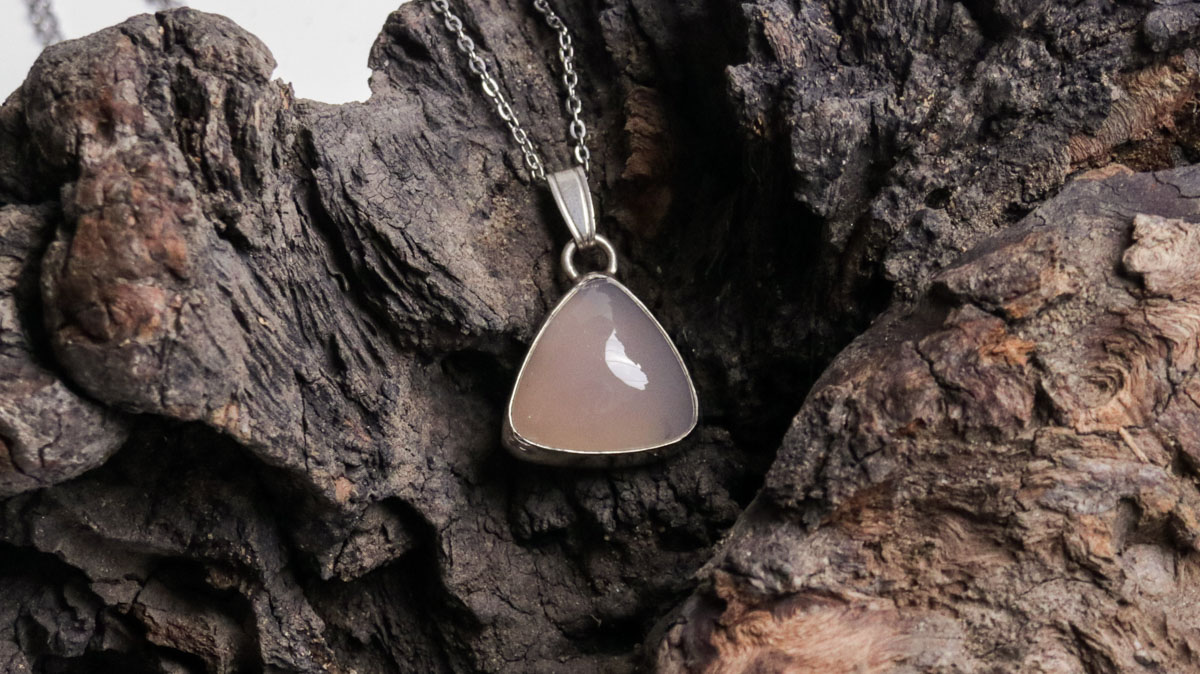 Agate Trilliant Cabochon Pendant – Brazilian Agate