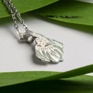 Champlevé Enamel Bright-Cut Gum Leaves Pendant – Hand Engraved & Pierced Silver 3 (1)