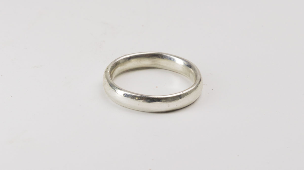 Sterling Silver Oval Band Ring – 4 mm Band (Size P, US 7¾)