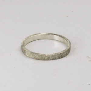 Florentine Finish Silver Ring – Top and Sides, 2.5 mm Band (Size M, US 6¼)